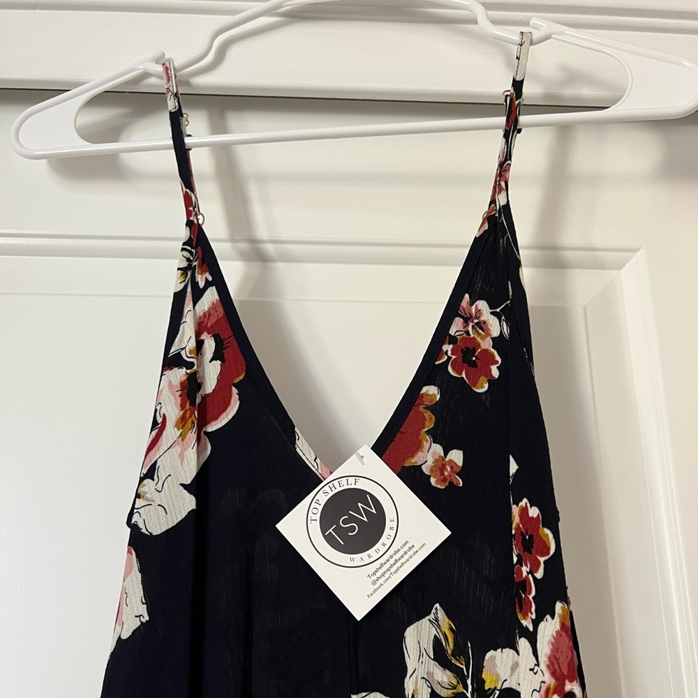 Millibon USA Black Floral Maxi with Pockets NWT Size Small - Picture 4 of 7